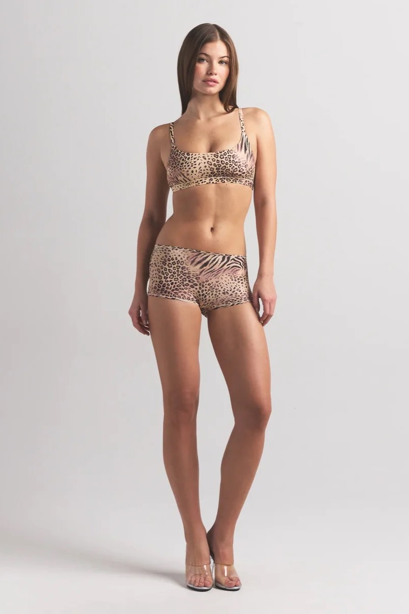 תמונת כל הלוק של BOYSHORT